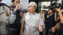 Ketua Panitia Seleksi Pemilihan Penasihat KPK Imam Prasodjo saat berada di Gedung KPK, Jakarta, Kamis (2/3). Kedatangan Pansel untuk memberikan hasil penyaringan untuk menjadi Penasihat KPK (Liputan6.com/Helmi Afandi)