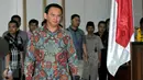 Gubernur DKI Jakarta non aktif Basuki T Purnama bersiap menjalani sidang ke-9 kasus dugaan penistaan agama di PN Jakarta Utara, Selasa (7/2). Sidang mendengarkan keterangan dua saksi fakta dan satu saksi ahli dari MUI. (Liputan6.com/Isra Triansyah/Pool)