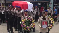 Kompol Safran dimakamkan di TPU Pal Depok (Ady Anugrahadi/Liputan6.com)