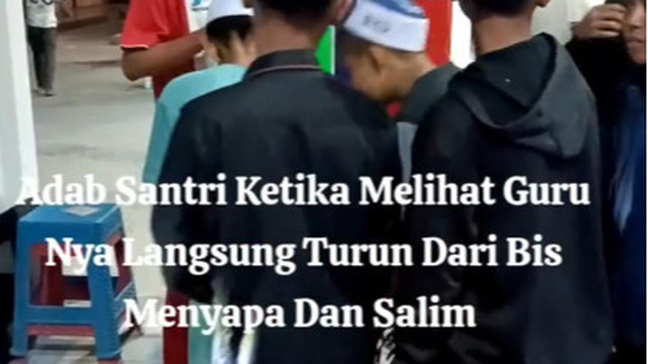Momen Para Santri Turun dari Mobil dan Salami Petugas Pom yang Diduga Gurunya, Aksinya Banjir Pujian