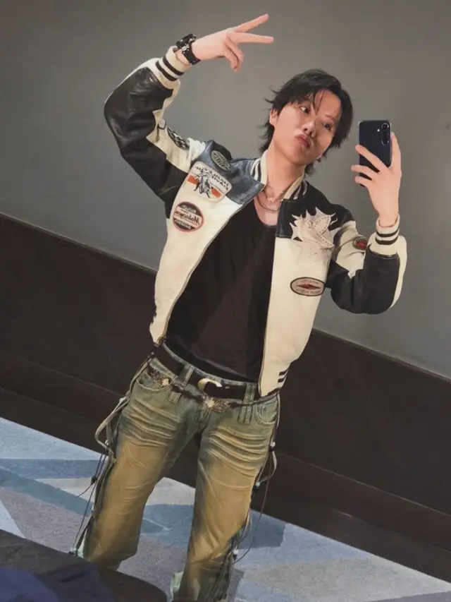 Jhope  Tampilkan Sentuhan Korea di Acara Amerika Serikat. [@uarmyhope]