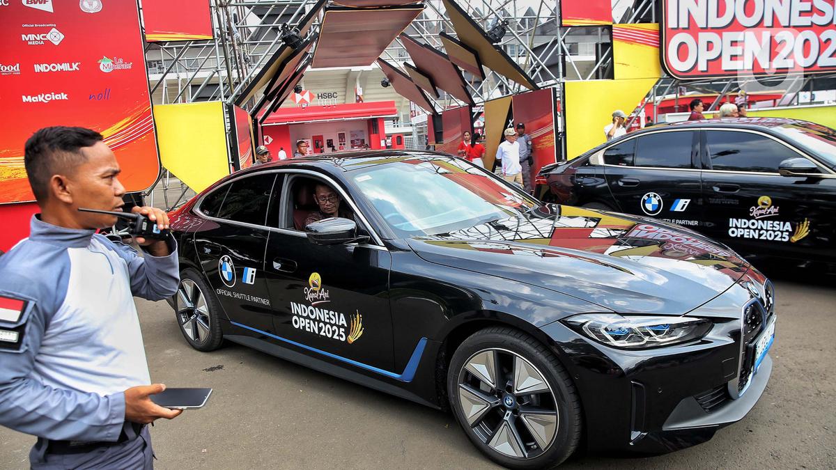 Mobil Listrik Mewah Dukung Mobilitas Atlet Indonesia Open 2025