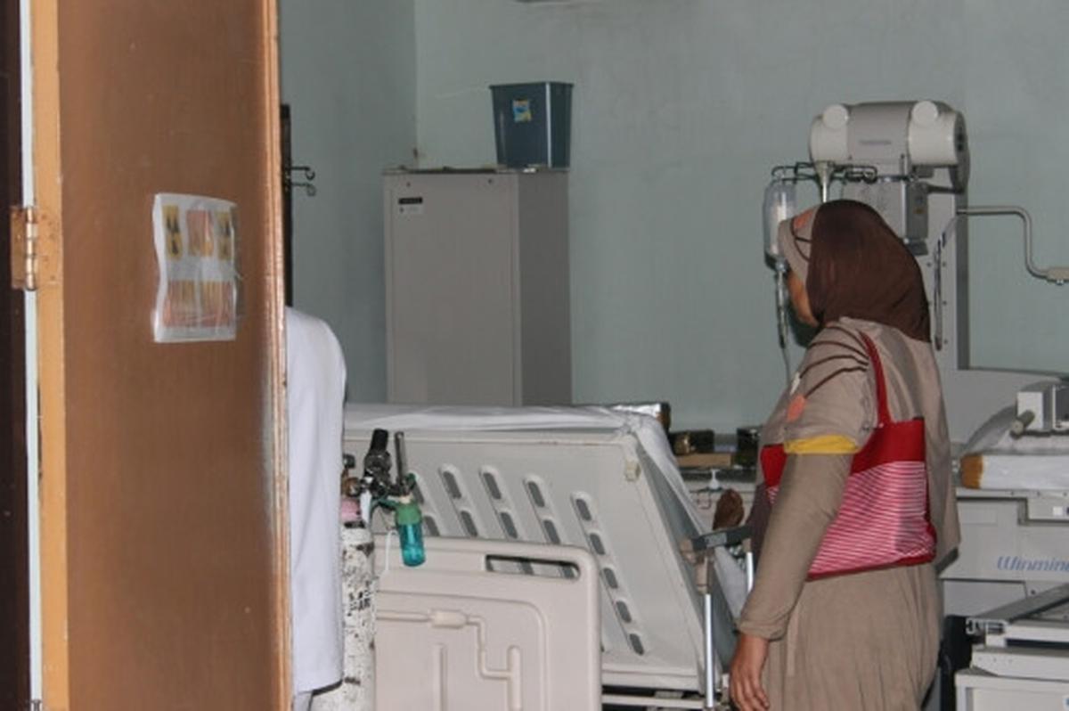 Polisi bersenjata kawal Tosan jalani foto rontgen