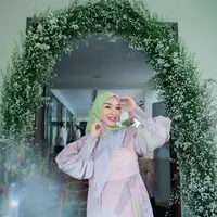 Pada 26 September 2022 lalu, Zaskia Gotik melahirkan anak kedua dari suaminya, Sirajuddin Mahmud.