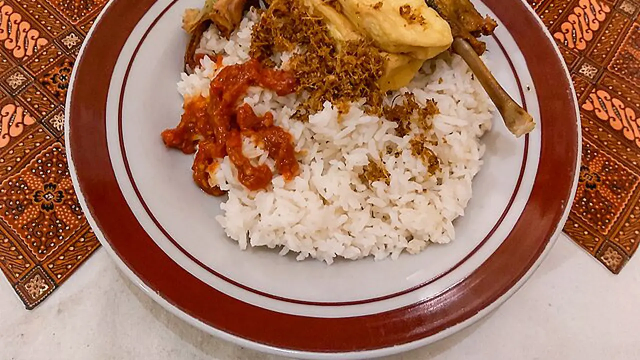 Ilustrasi Ayam Goreng Lengkuas