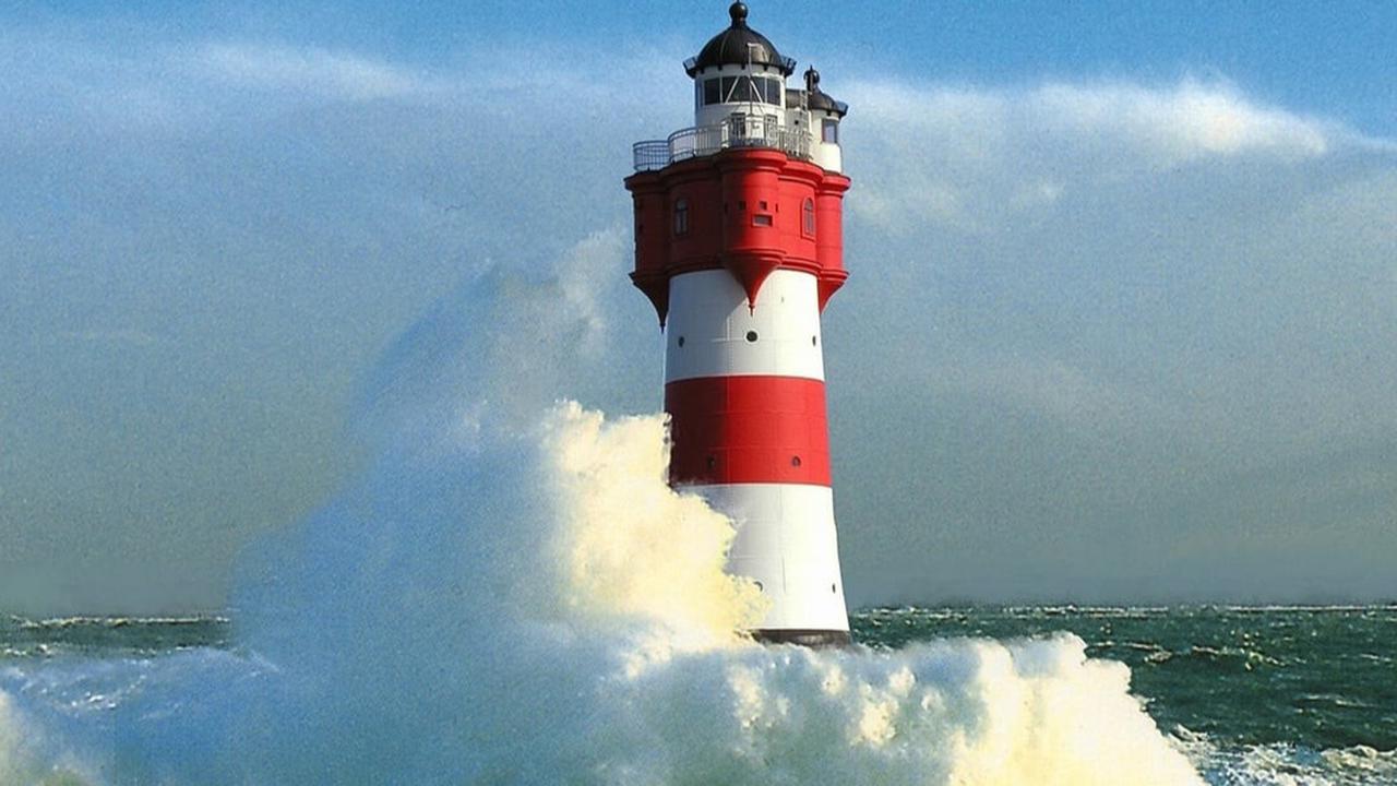 22 September Peringati Hari Menara Suar, Kenali Lebih Jauh Alat Navigasi Kuno Ini
