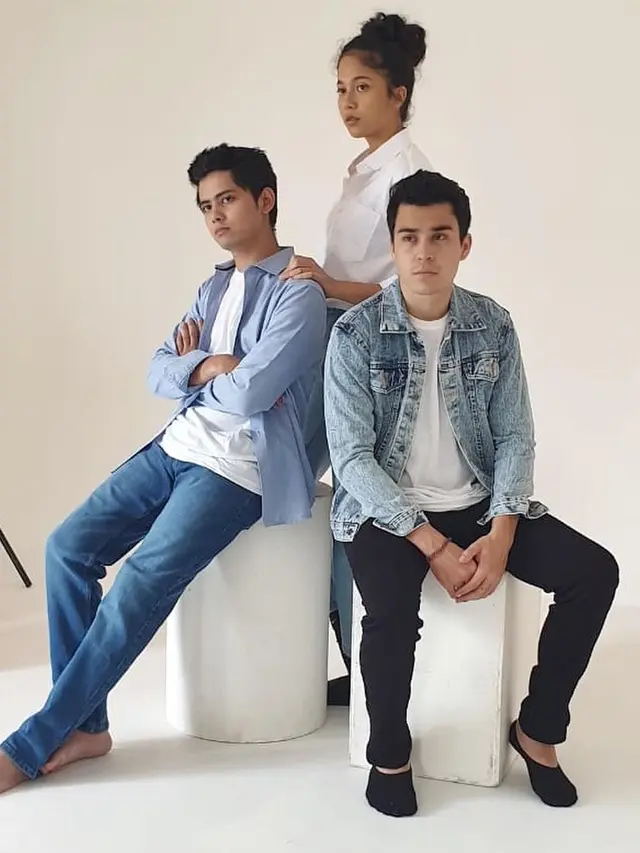 6 Potret Kebersamaan Aliando Syarief dan Sitha Marino di Luar Syuting, Kompak