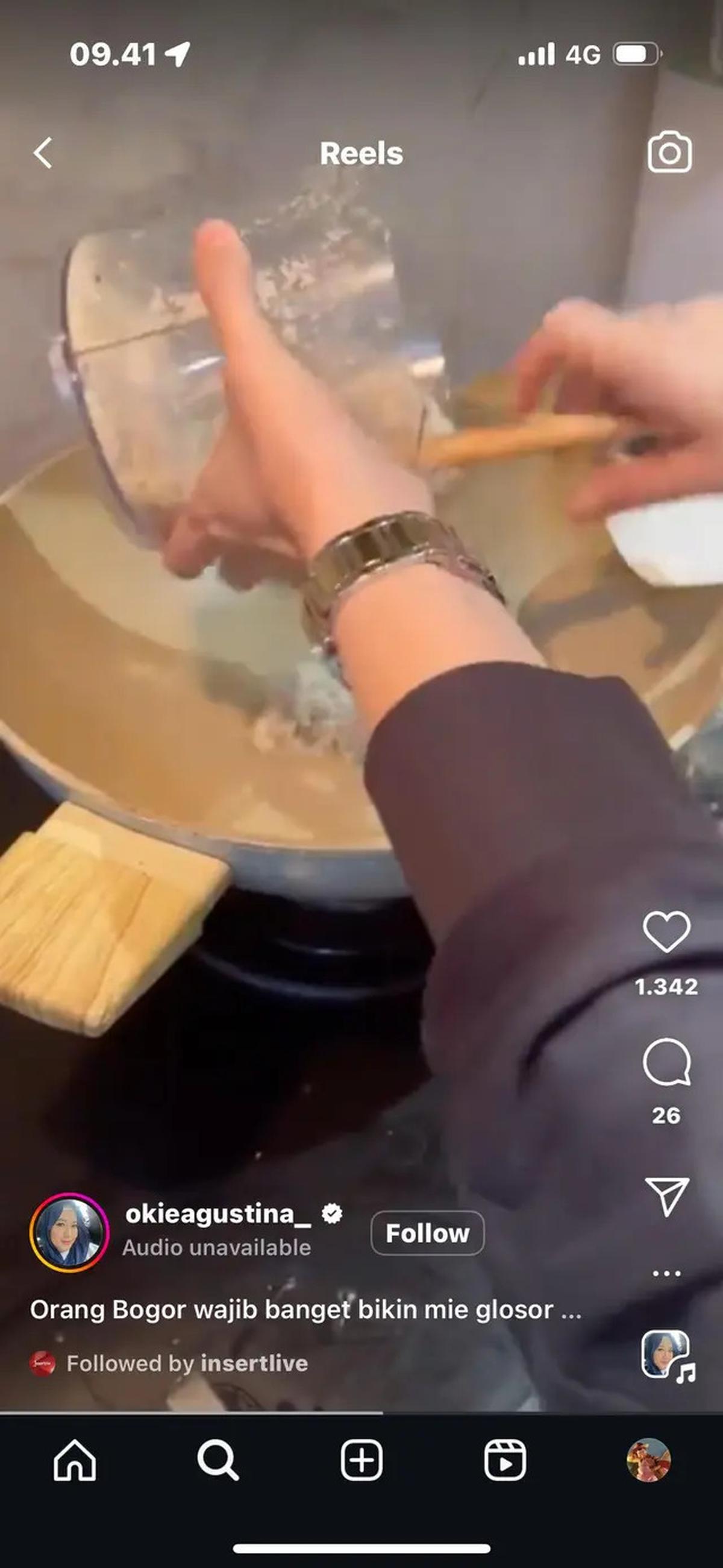 Potret Dapur Okie Agustina yang Elegan, Model Modern Bermotif Marmer
