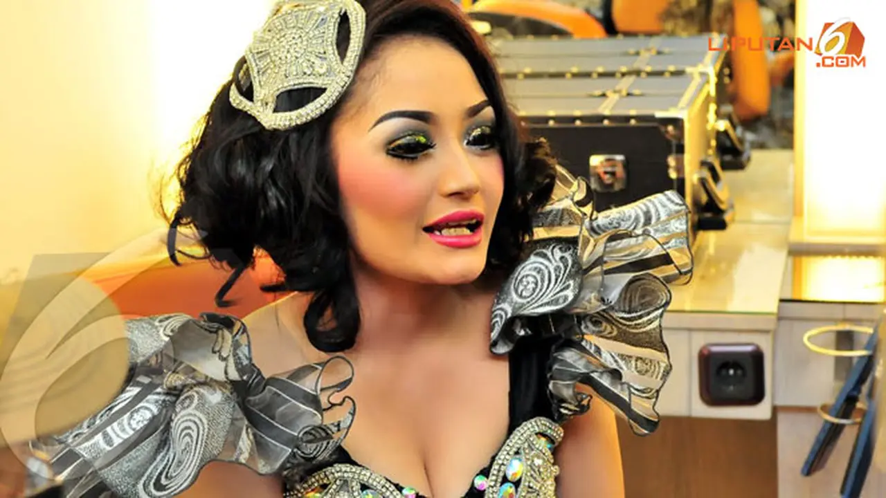 siti-badriah-2-131212b.jpg