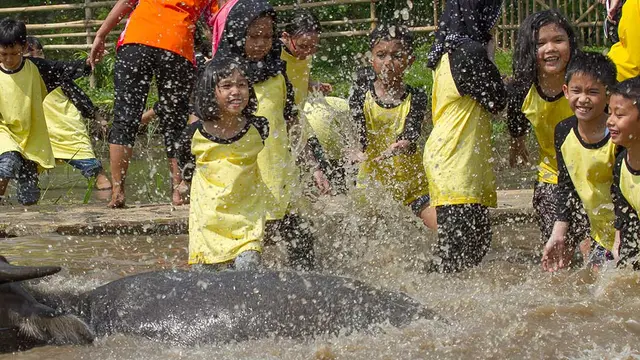 Kampung Wisata Cinangneng di Bogor, Liburan Seru Sambil Belajar Ala Pedesaan