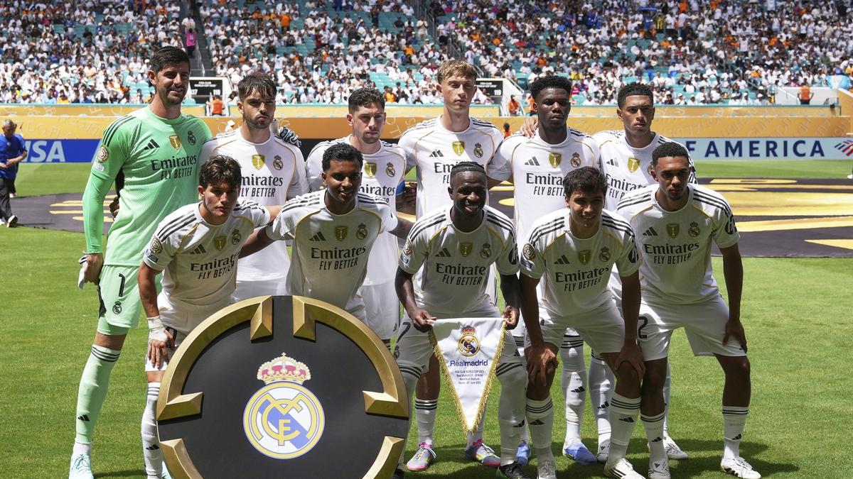 Ada Bek Real Madrid yang Operannya Selevel Toni Kroos, Siapa?