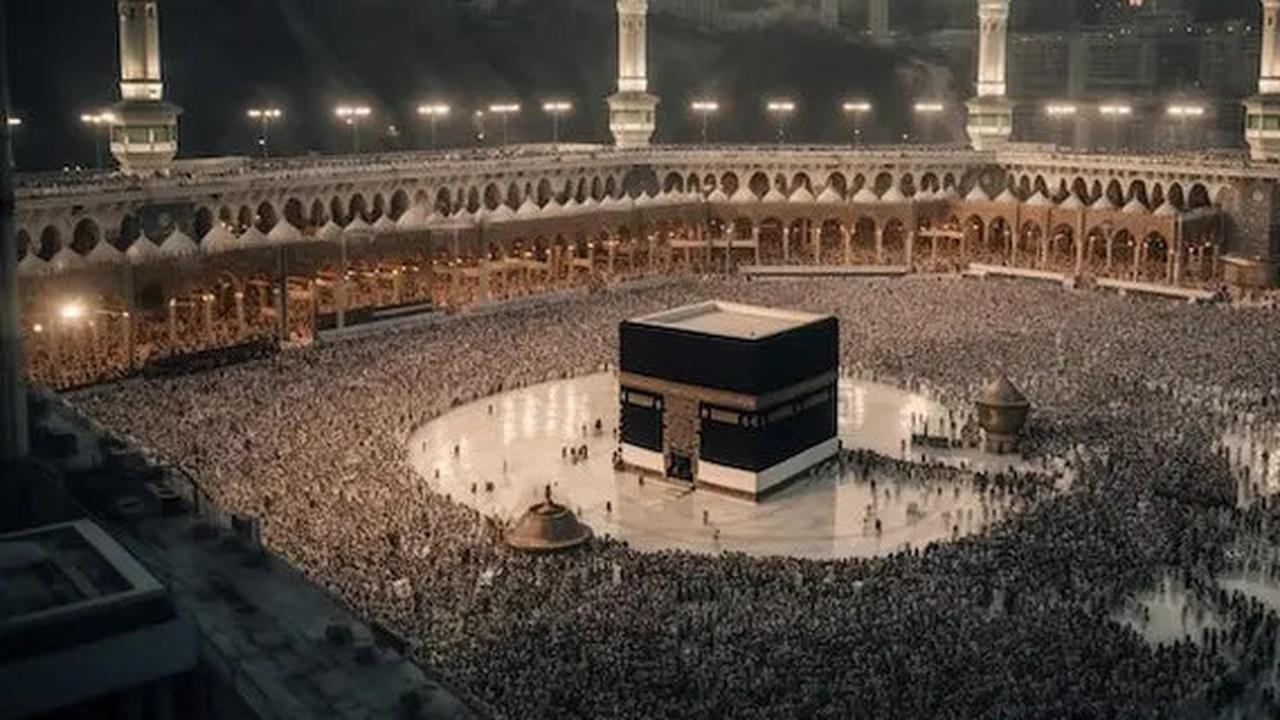 Matahari Tepat di Atas Kabah, ini Cara Menentukan Arah Kiblat Salat