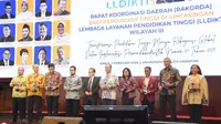 Universitas Mercu Buana (UMB) sukses meraih tujuh penghargaan bergengsi dari Lembaga Layanan Pendidikan Tinggi (LLDIKTI) wilayah III dalam acara Rakorda LLDIKTI III di Tangerang, Banten, Kamis (1/2/2024). (Ist)