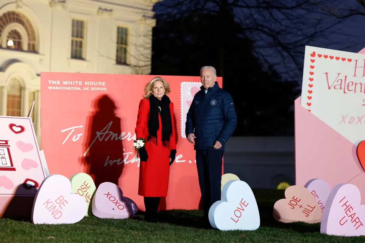 Potret Romantis Presiden AS Joe Biden dan Ibu Negara Jill Biden di Hari Valentine