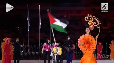 Defile para atlet di Opening Asian Para Games 2018 berlangsung meriah. Selain tuan rumah, atlet Palestina mendapat sambutan paling meriah.