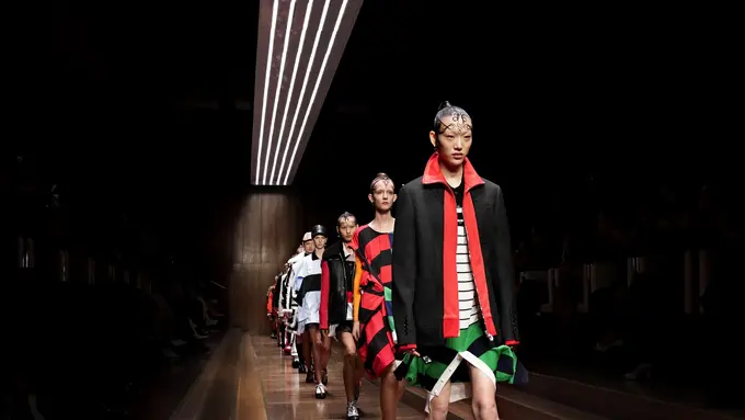 Burberry Autumn/Winter di London Fashion Week