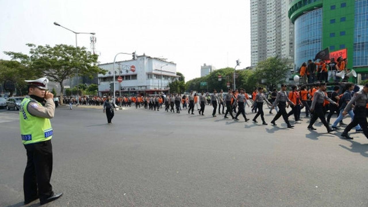 Puluhan mahasiswa gelar demo peringati 16 tahun tragedi Semanggi