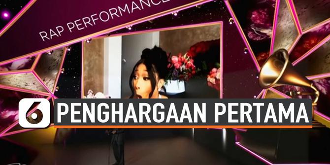 VIDEO: Megan Thee Stallion Raih Grammy Pertamanya