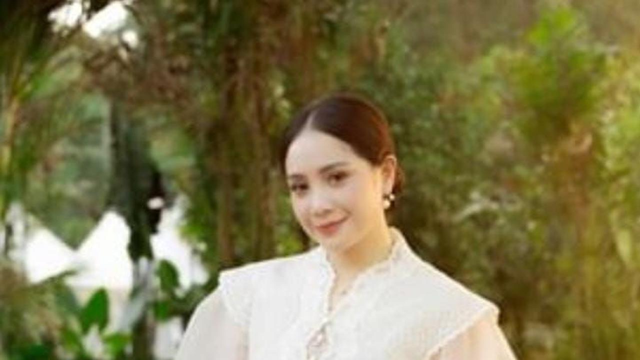 Momen Nagita Slavina Hadiri Acara Pernikahan di Gereja, Curi Perhatian Warganet