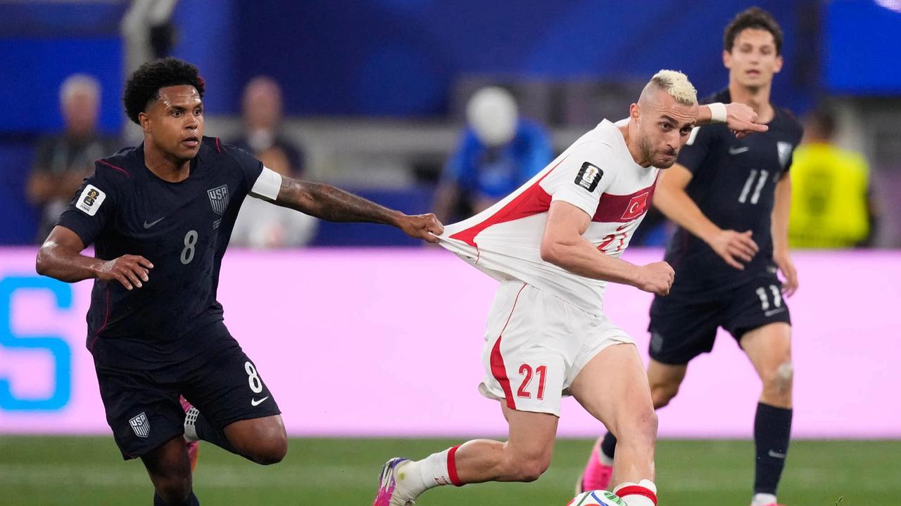 FOTO: Turki Tutup Piala Dunia 2026 dengan Kemenangan Dramatis atas Amerika Serikat
