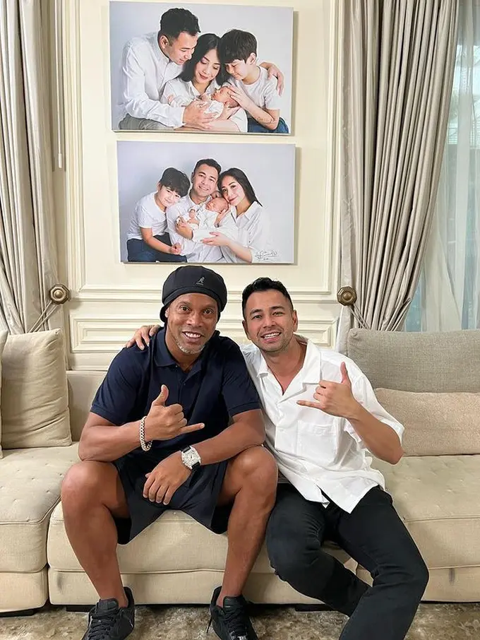 [Fimela] Ronaldinho dan Raffi Ahmad