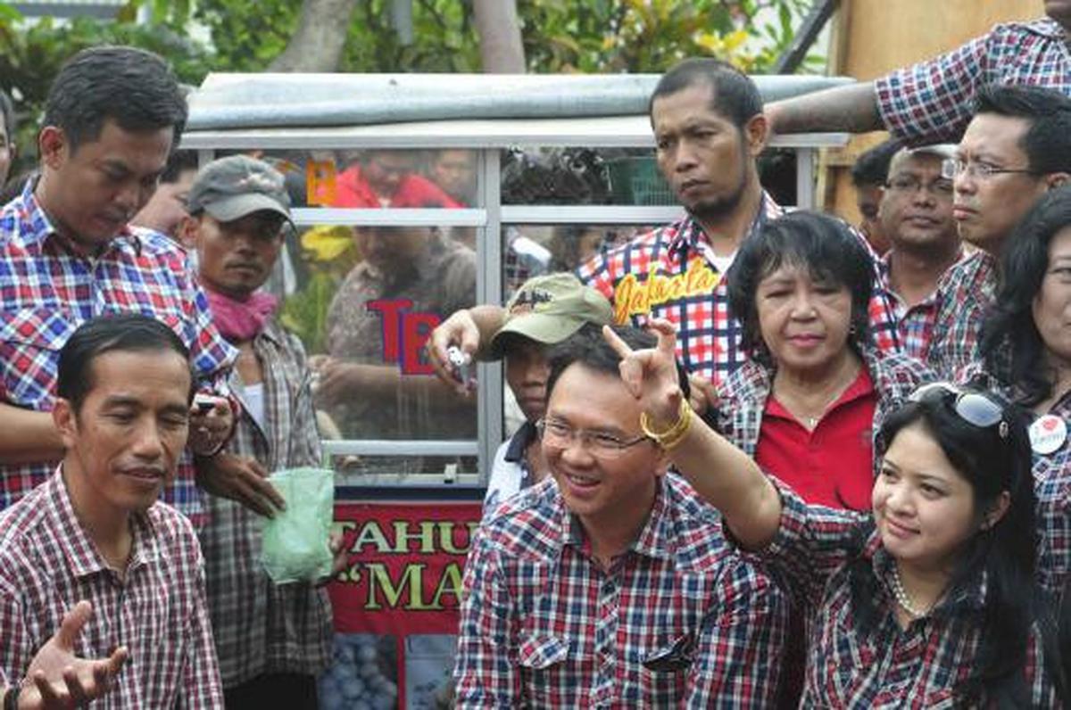 Pesta terompet kemenangan di markas Jokowi 