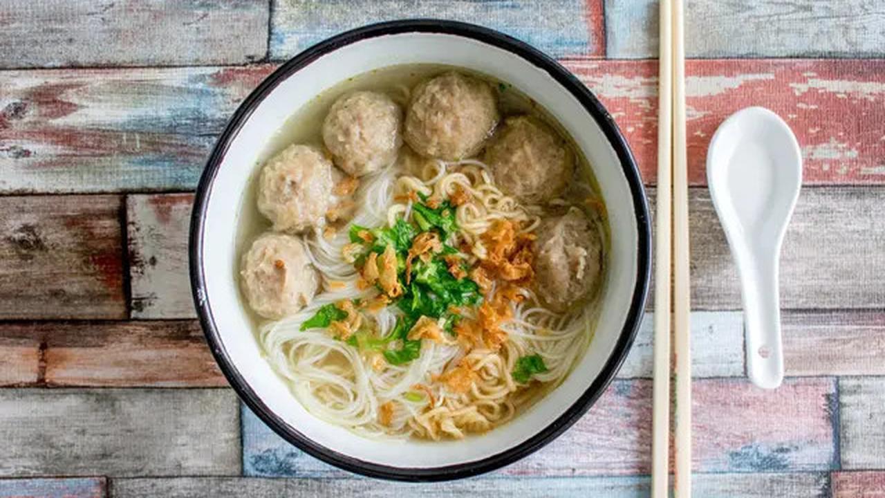 Resep Bakso Ayam Tanpa Tepung untuk Diet, Enak dan Mudah Dibuat