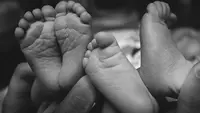 Ilustrasi bayi kembar. (Gambar oleh Василий Королев dari Pixabay)