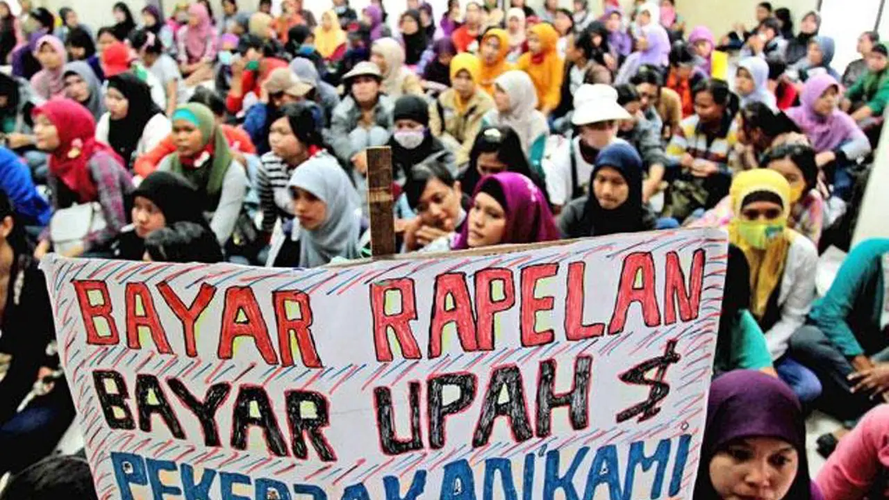 5 Tipe Demonstran yang Mengikuti Demo Buruh di Bundaran HI