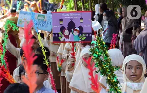 Merujuk Perubahan SKB Menteri Agama, Menteri Ketenagakerjaan, dan Menteri Pendayagunaan Aparatur Sipil dan Reformasi Birokrasi Nomor 166 Tahun 2022, Nomor 3 Tahun 2022, dan Nomor 3 Tahun 2022 tentang Hari Libur Nasional dan Cuti Bersama Tahun 2023. (Liputan6.com/Herman Zakharia)