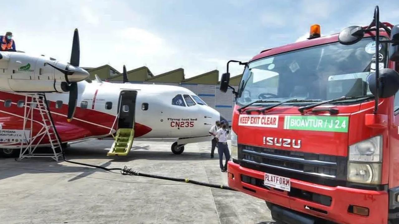 "Jadi secara kualitas, dapat diterima sesuai standar internasional. Itu yang sangat penting. Karena dalam penerbangan, faktor safety adalah yang utama dan tidak dapat ditawar," kata.