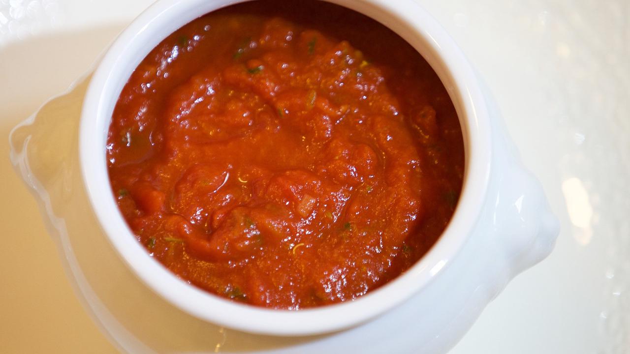 Minta Saus Tambahan di Restoran Suka Diminta Biaya Tambahan? Ternyata Ini Alasannya