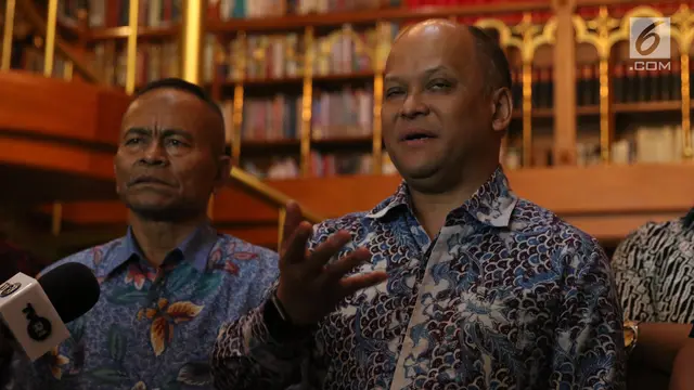 PWI Beri Anugrah Bapak Kemerdekaan Pers Indonesia untuk Habibie