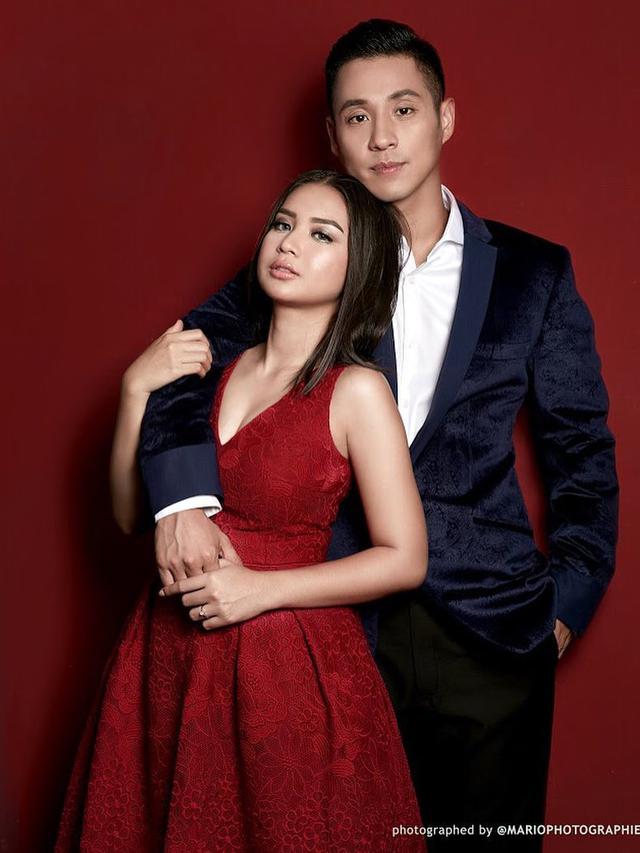Potret perjalanan cinta Putri Titian dan Junior Liem