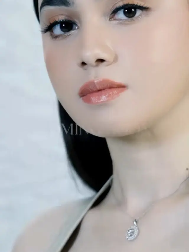 Syifa Hadju