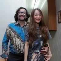 Preskon kasus penipuan Jeremy Thomas dan Ina Thomas (Adrian Putra/bintang.com)