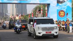 Dalam amanatnya, Presiden Prabowo Subianto memerintahkan Panglima TNI Jenderal Agus Subiyanto dan Kepala Staf TNI AU, AD dan AL untuk mengkaji terus organisasi dalam tubuh TNI. (merdeka.com/Arie Basuki)