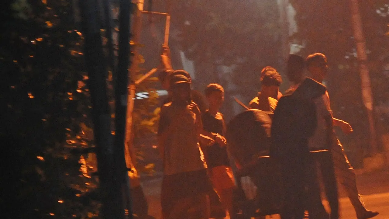 Tradisi Bangunkan Sahur
