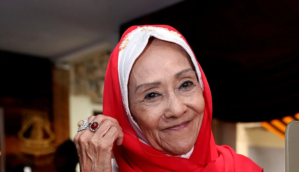 Laila Sari ikut terlibat film komedi ‘Comic 8’ bersama sang legendaris Indro Warkop pada tahun 2014 silam.  (Andy Masela/Bintang.com)