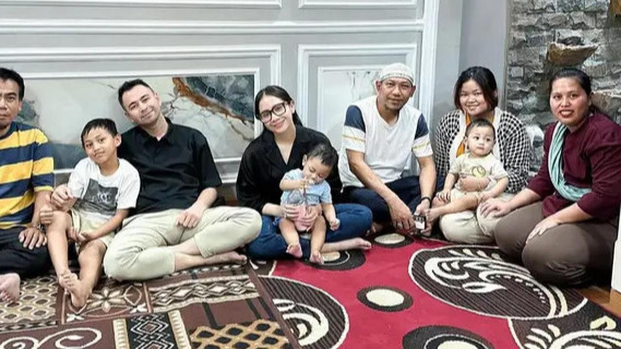 Momen Haru Raffi Ahmad & Gigi ke Rumah Mendiang Mpok Alpa, 'Hidup Terus Berjalan Ada yang Datang Ada yang Pergi...