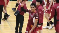 Atlet voli Indonesia Rivan Nurmulki usai menjalani debut bersama Nagano Tridents di V.League Division 1 Jepang mendapat pujian. (foto: Instagram @ melt_aya.0205)