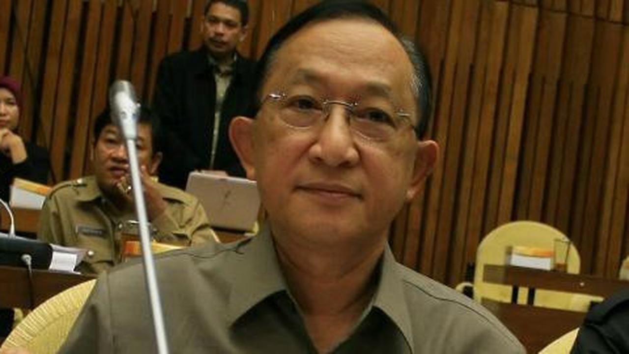 Hendarman Soepandji sambangi KPK