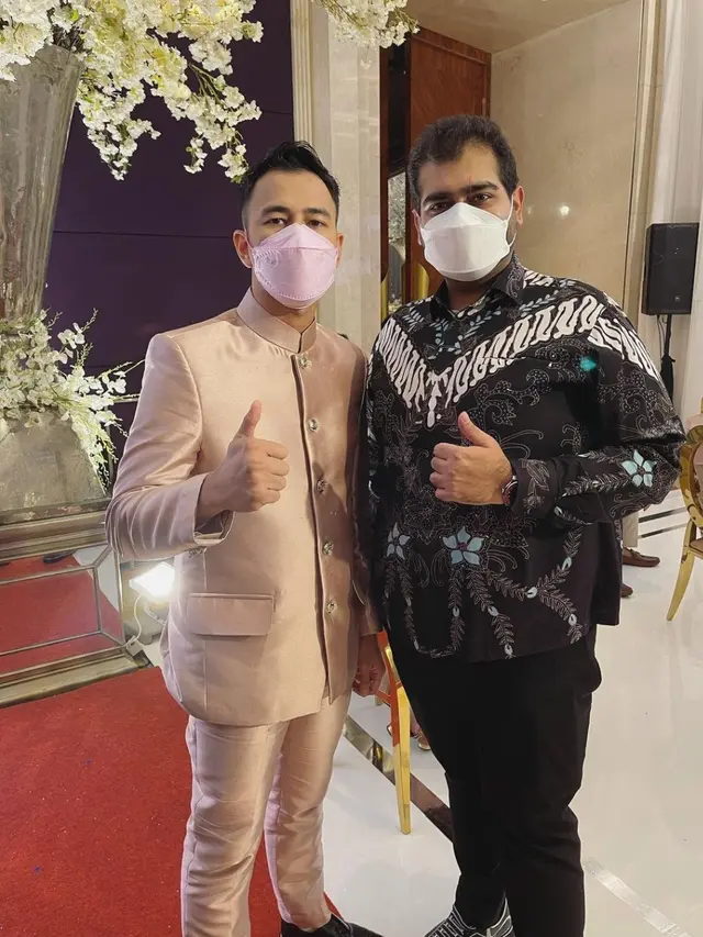 Rakesh Bhagwandas Daryanani bersama Raffi Ahmad