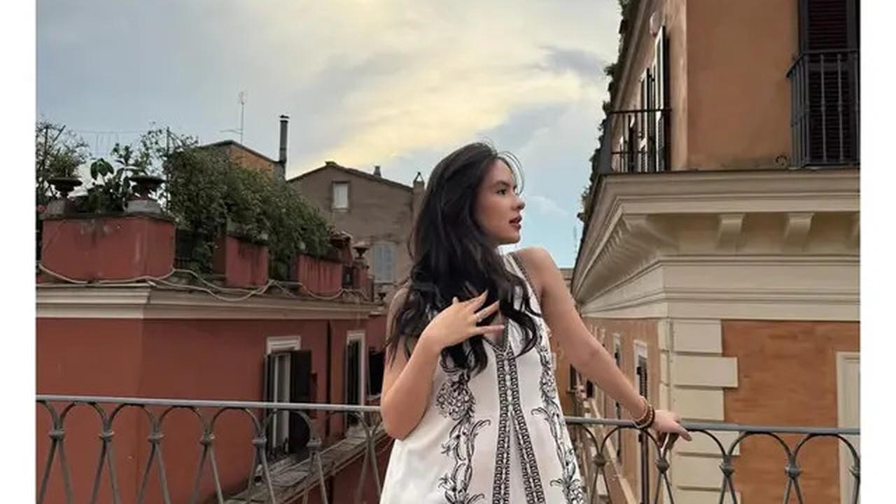 6 Gaya Busana Steffi Zamora Liburan di Italia, Hadiri Pernikahan Adik Nino Fernandez