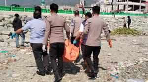 Geger Penemuan Mayat Perempuan Tanpa Busana di Pantai Lere, Sempat Digigit Buaya