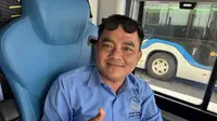 Buka Bengkel Tak Laku Jadi Titik Balik Surdi Mengabdi di Tanah Suci