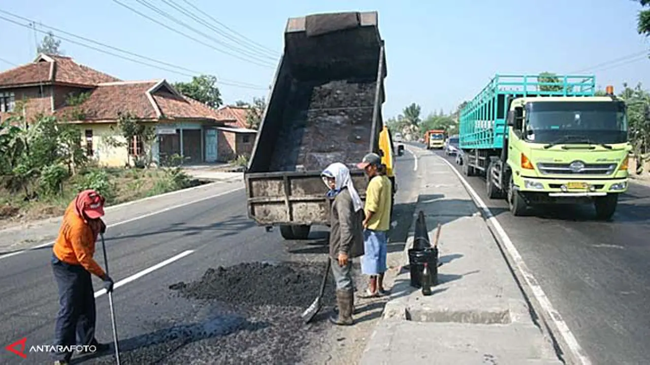jalur-pantura-130717c.jpg