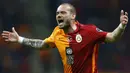 5. Wesley Sneijder (Galatasaray) - Agen dari gelandang Belanda menyebutkan jika sang klien akan keluar dari Turki pada akhir musim ini. Dengan mendapatkan kontrak fantastis, Liga China akan menjadi daya tarik. (EPA/Sedat Suna)