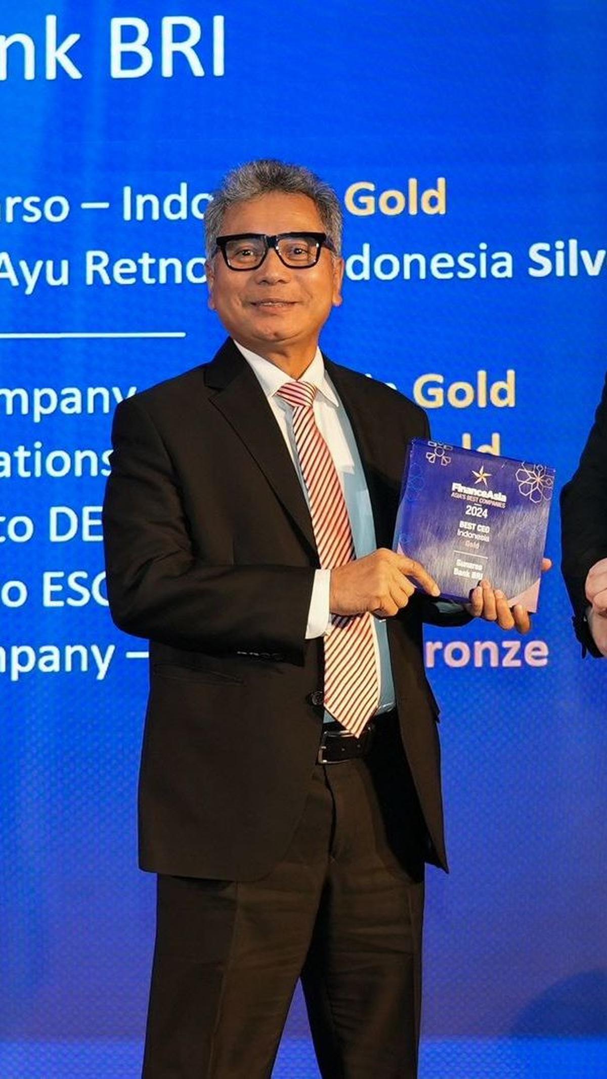 Direktur Utama BRI Sunarso Dinobatkan Sebagai The Best CEO, BRI Borong 11 Penghargaan Internasional Dari Finance Asia