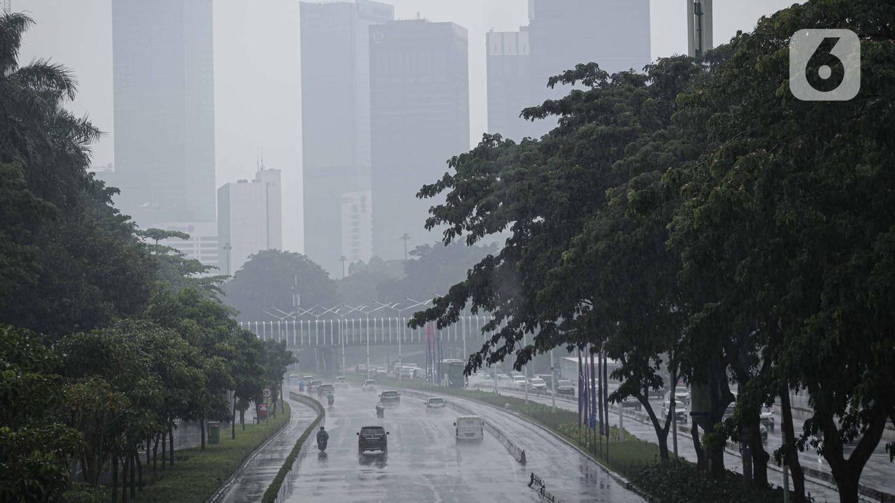 Hujan Guyur Jakarta Siang Hari, BMKG Jelaskan Pemicu Utamanya